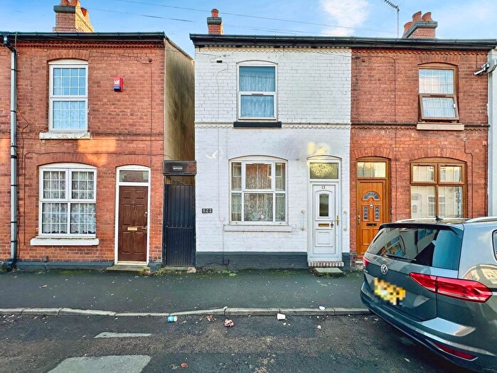 3 Bedroom Terraced House For Sale In Whitemore Street, Caldmore, Walsall, WS1