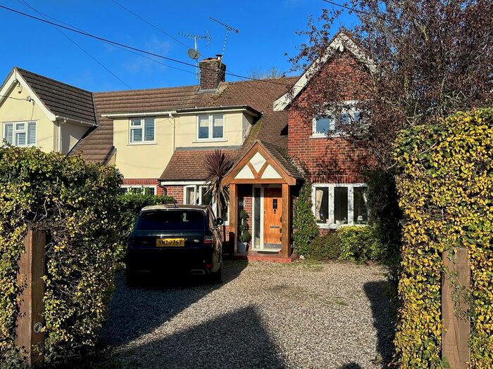 3 Bedroom Property To Rent In Hanging Hill Lane, Hutton, Brentwood, CM13