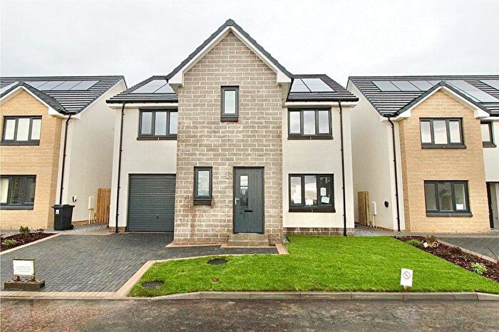 5 Bedroom Detached House For Sale In Blythe Meadow, Kinglassie, Fife, KY5