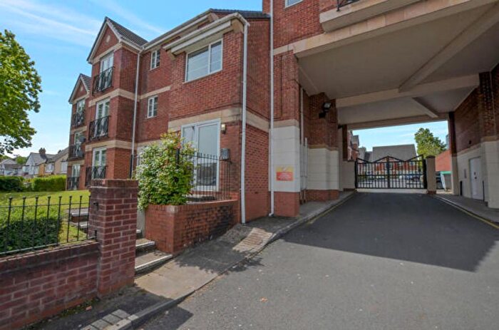 2 Bedroom Flat To Rent In Walsall Road, Great Barr, B42