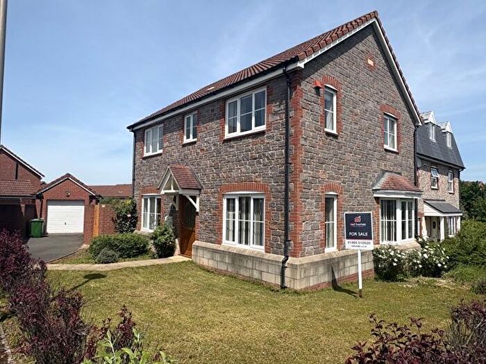 4 Bedroom Detached House For Sale In Higher Meadow, Cranbrook, EX5