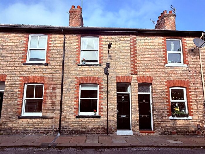 2 Bedroom Terraced House For Sale In Sutherland Street, York, YO23