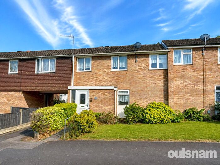 2 Bedroom Semi Detached House For Sale In Broadmeadow, Droitwich, Worcestershire, WR9