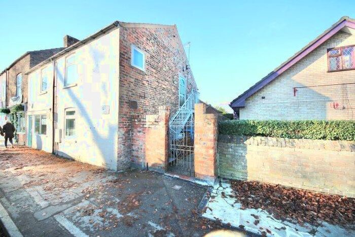 2 Bedroom Flat To Rent In York, York, YO24