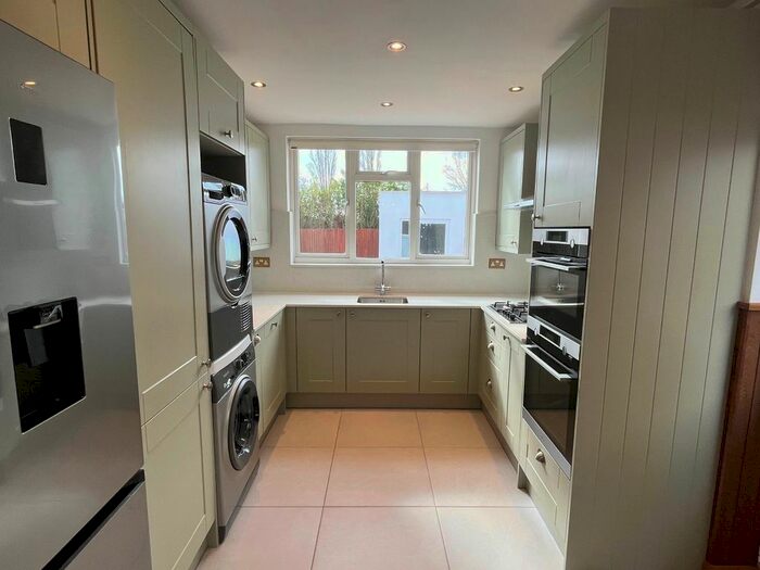 3 Bedroom Semi-Detached House To Rent In Noel Road, London, W3