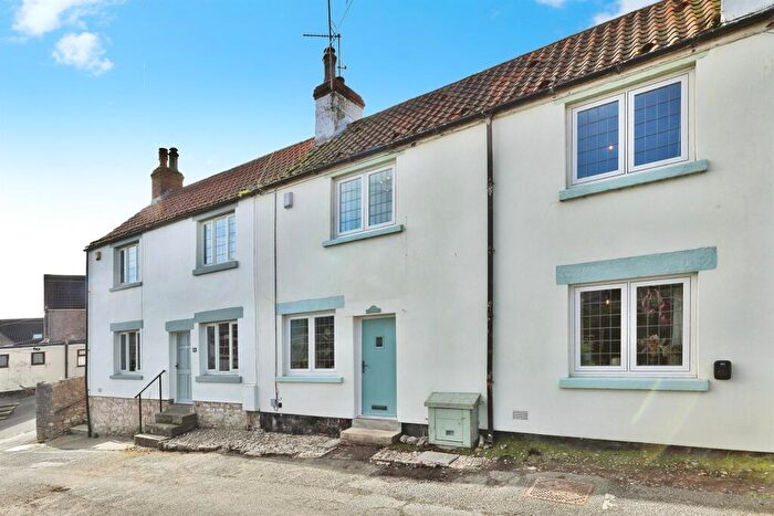 3 Bedroom Cottage For Sale In Butt Hill, Whitwell, Worksop, S80