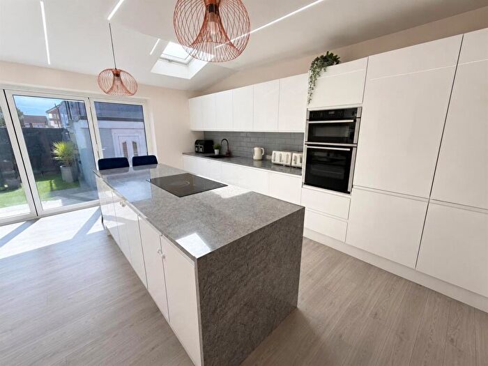 2 Bedroom Semi-Detached House For Sale In Banks Road, Coundon, Coventry, CV6