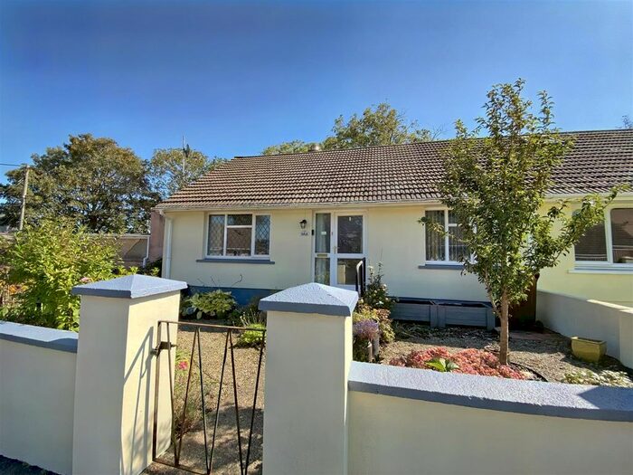 2 Bedroom Semi-Detached Bungalow For Sale In Main Road, Waterston, Milford Haven, SA73