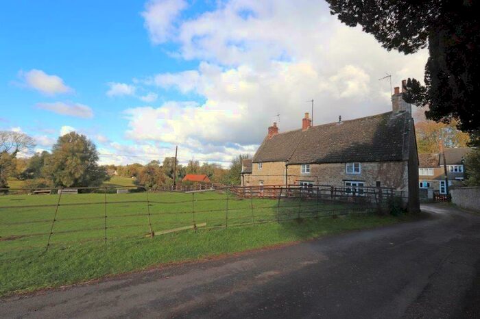 2 Bedroom Cottage To Rent In The Street, South Luffenham, LE15