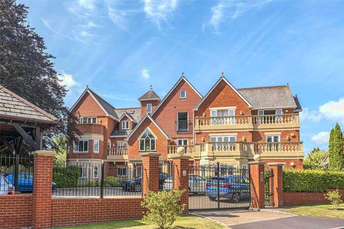 2 Bedroom Apartment To Rent In Dellwood Park, Caversham, Berkshire, RG4