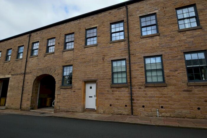 1 Bedroom Flat To Rent In Mill View Lane, Horwich, BL6