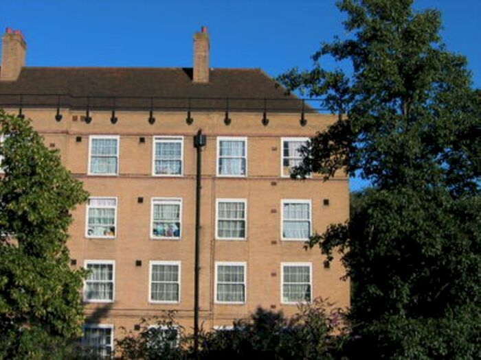 2 Bedroom Flat To Rent In Tanners Hill, London, SE8