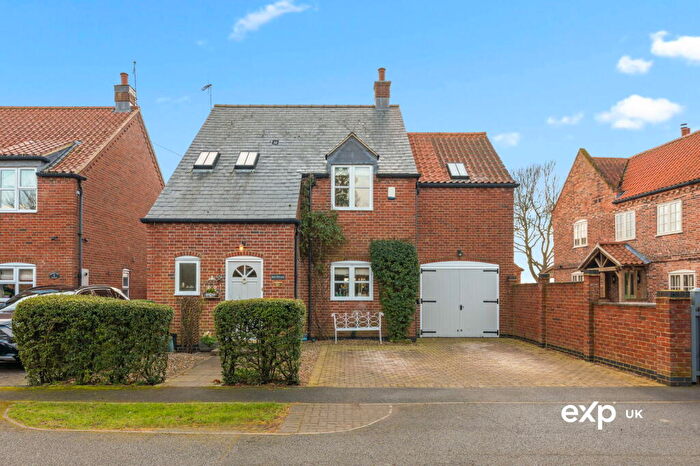 4 Bedroom Detached House For Sale In Pinfold Lane, Averham, Newark, NG23