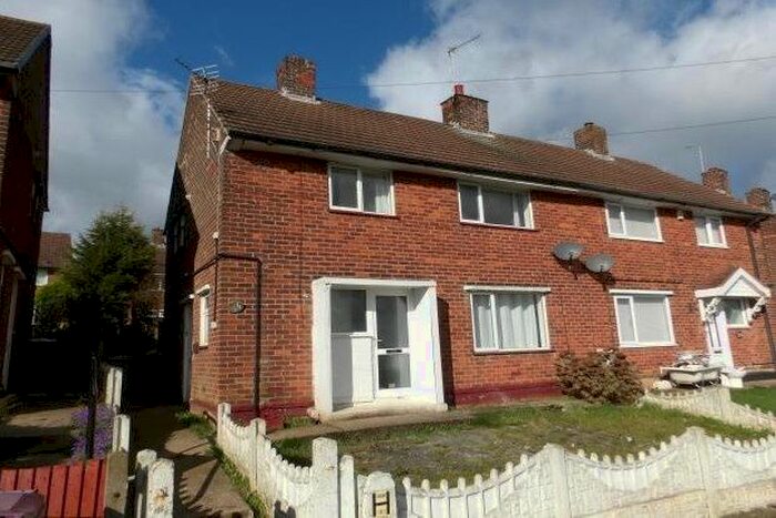 3 Bedroom Semi-Detached House To Rent In Limes Crescent, Mansfield, NG20