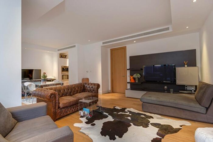 2 Bedroom Flat To Rent In Gloucester Avenue, Camden, NW1