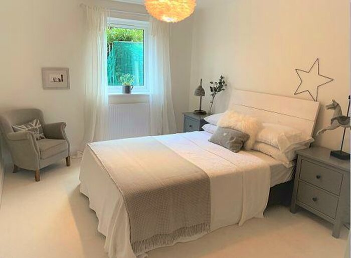 1 Bedroom Apartment To Rent In Pheonix Court, Exeter, EX2