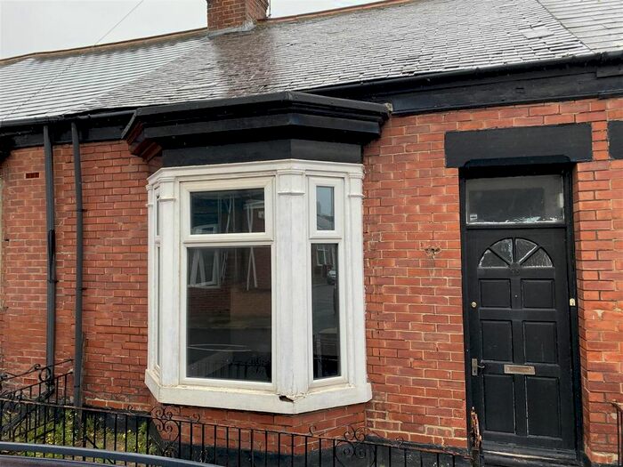 3 Bedroom Bungalow To Rent In Canon Cockin Street, Sunderland, SR2