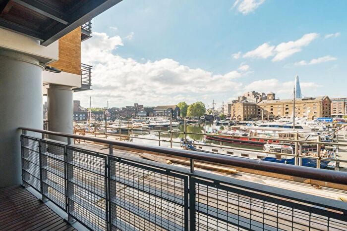 2 Bedroom Flat To Rent In Star Place London, E1W