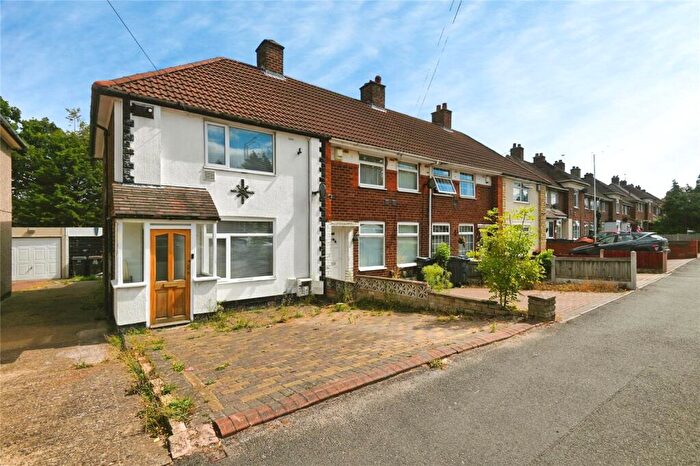 2 Bedroom End Of Terrace House For Sale In Gressel Lane, Birmingham, West Midlands, B33