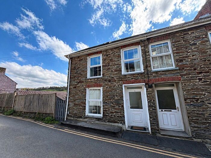 3 Bedroom Terraced House For Sale In Charles Street, Llandysul, SA44