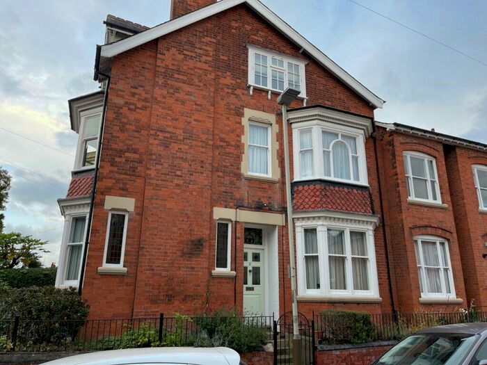6 Bedroom End Of Terrace House To Rent In St Pauls Road, Leicester, LE3