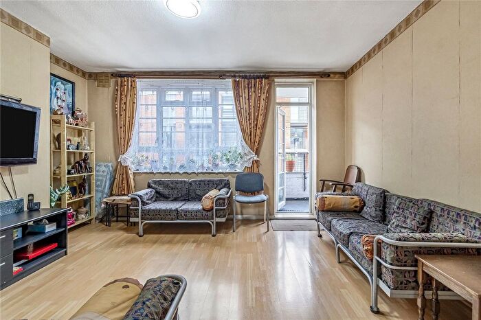 5 Bedroom Flat For Sale In Carnwath Road, London, SW6
