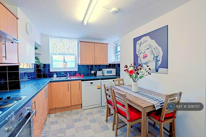 4 Bedroom Flat To Rent In Cobourg Street, London, NW1