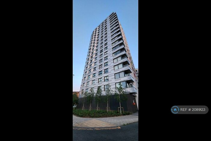 2 Bedroom Flat To Rent In Hewitt, Reading, RG1