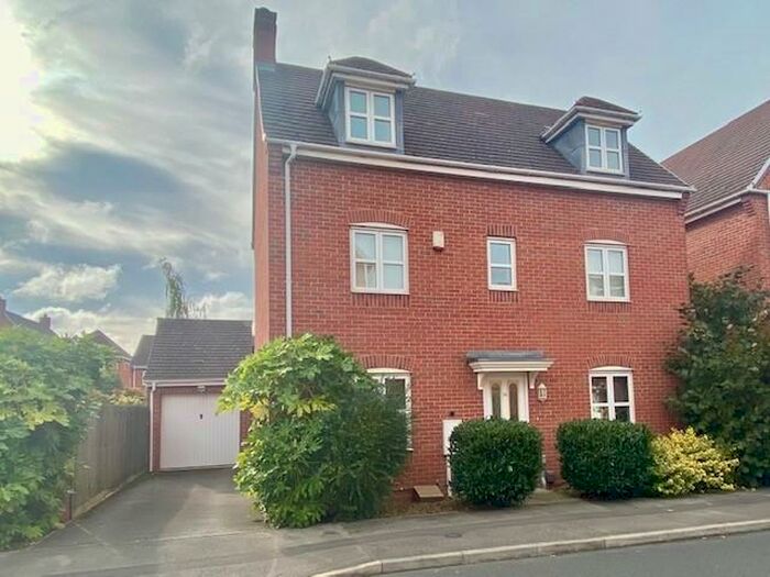 4 Bedroom Detached House To Rent In Bradbury Gardens, Ruddington, NG11