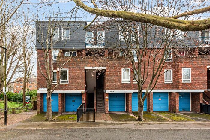 2 Bedroom Apartment To Rent In Armadale Close, London, N17
