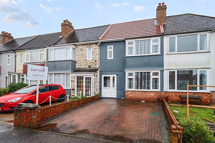 4 Bedroom Terraced House For Sale In Sedgeley Grove, Elson, Gosport, PO12