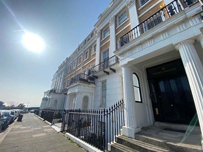 2 Bedroom Flat To Rent In Sussex Square, Brighton, East Sussex, BN2