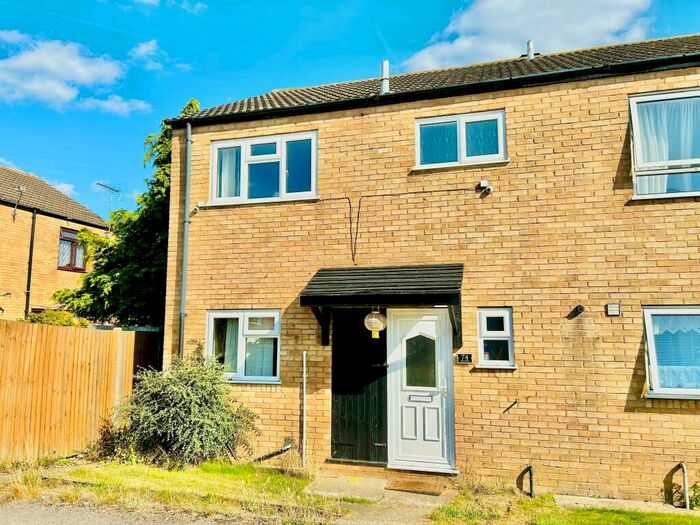 3 Bedroom House To Rent In Apsledene, Gravesend, DA12