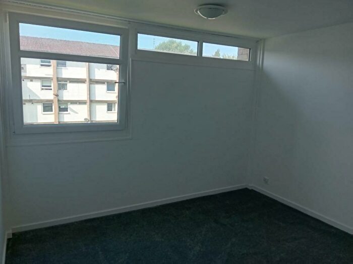 2 Bedroom Flat To Rent In Denholm Green, East Kilbride, G75