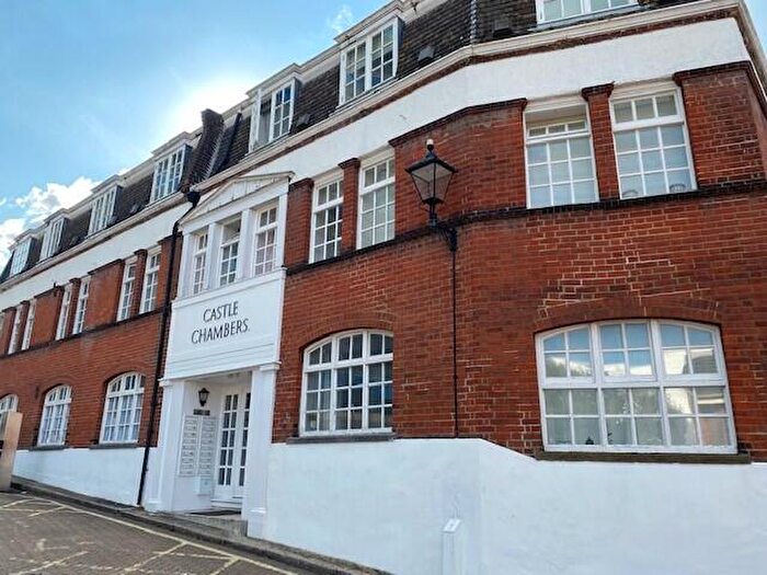 Flat To Rent In Lansdowne Hill, Southampton, Hampshire, SO14