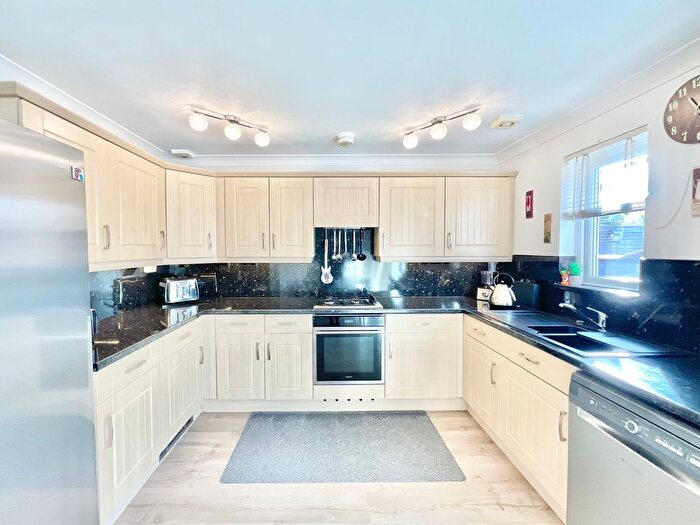 4 Bedroom Town House For Sale In Fletcher Road, Stoke-On-Trent, ST4