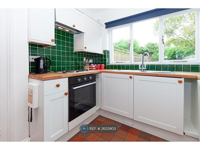 5 Bedroom Terraced House To Rent In Temple Street, Oxford, OX4