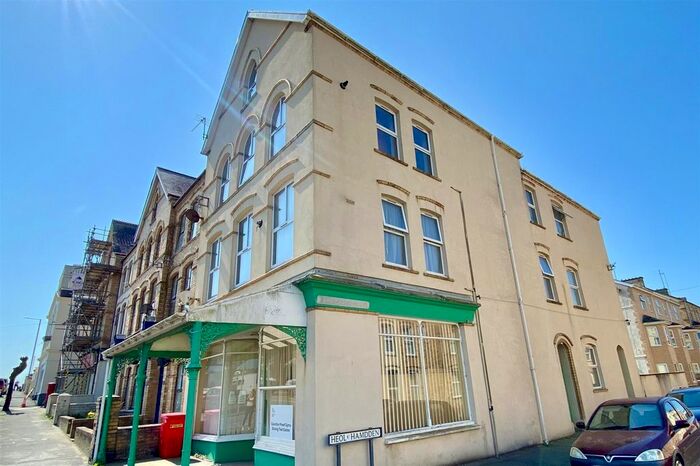 1 Bedroom Flat To Rent In Cardiff Road, Pwlheli, LL53