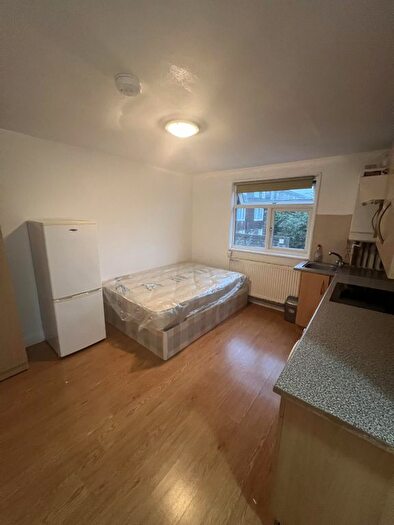 1 Bedroom Flat To Rent In Ida Road, London, N15