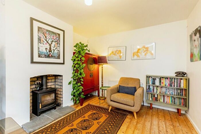 4 Bedroom Terraced House For Sale In Hendre Road, Bristol, BS3