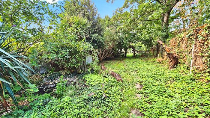 1 Bedroom Flat For Sale In Birdhurst Road, South Croydon, CR2