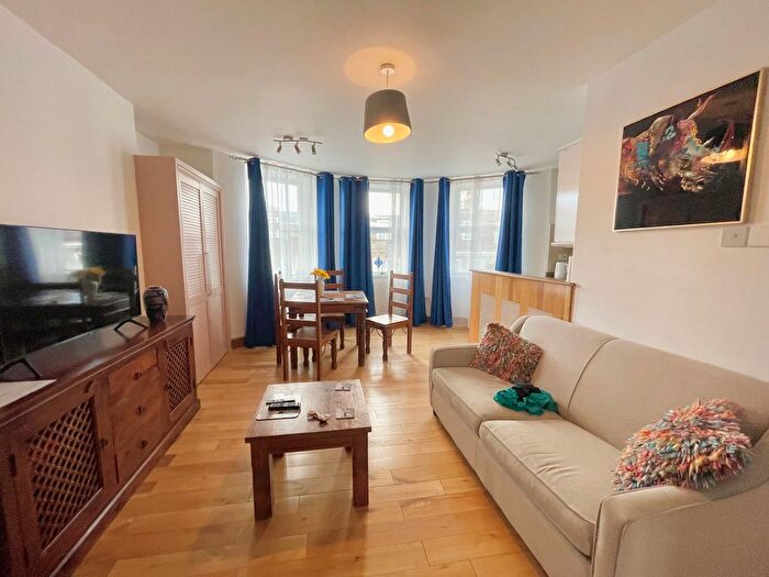 1 Bedroom Flat To Rent In Terminus Road, Eastbourne, BN21