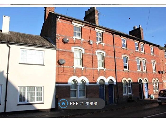 Studio To Rent In Cricklade Road, Highworth, Swindon, SN6