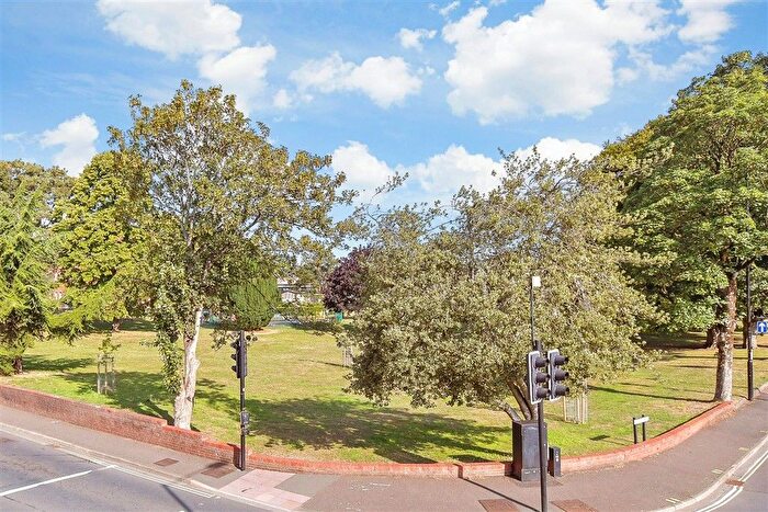 3 Bedroom Terraced House For Sale In Medina Avenue, Newport, Isle Of Wight, PO30