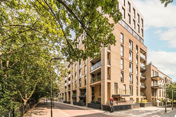 2 Bedroom Flat To Rent In Goldsmiths Row, Broadway Market, E2