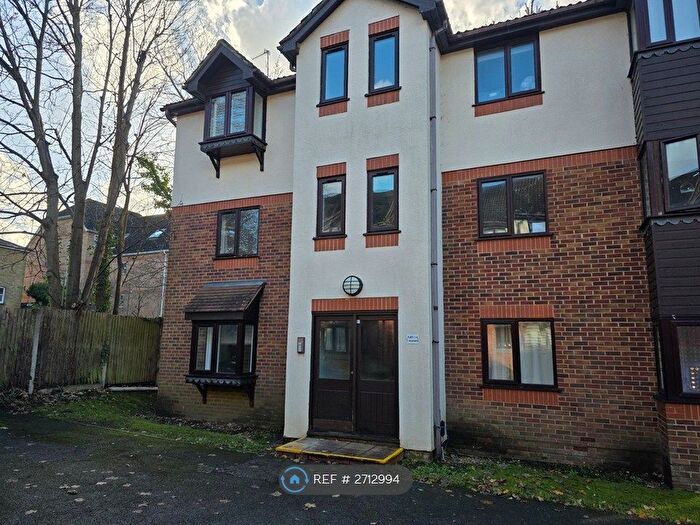1 Bedroom Flat To Rent In Briarswood, Southampton, SO16