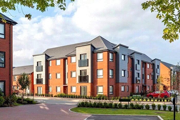 2 Bedroom Flat For Sale In Lucas Green, Shirley, Solihull, West Midlands, B90