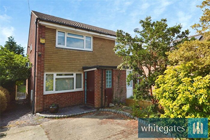 2 Bedroom Semi-Detached House For Sale In Birkdale Drive, Leeds, West Yorkshire, LS17