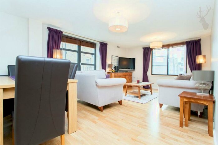 2 Bedroom Flat To Rent In Batemans Row, Shoreditch, London, EC2A