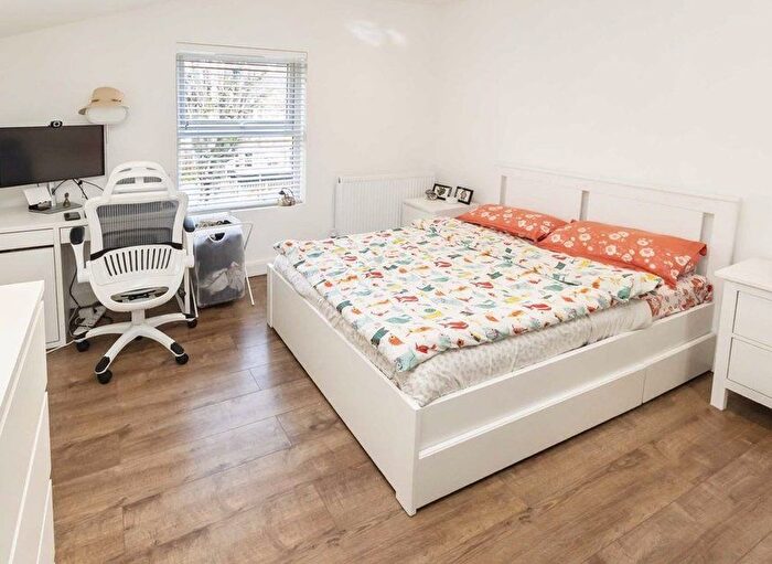 1 Bedroom Flat To Rent In Philip Lane, London, N15